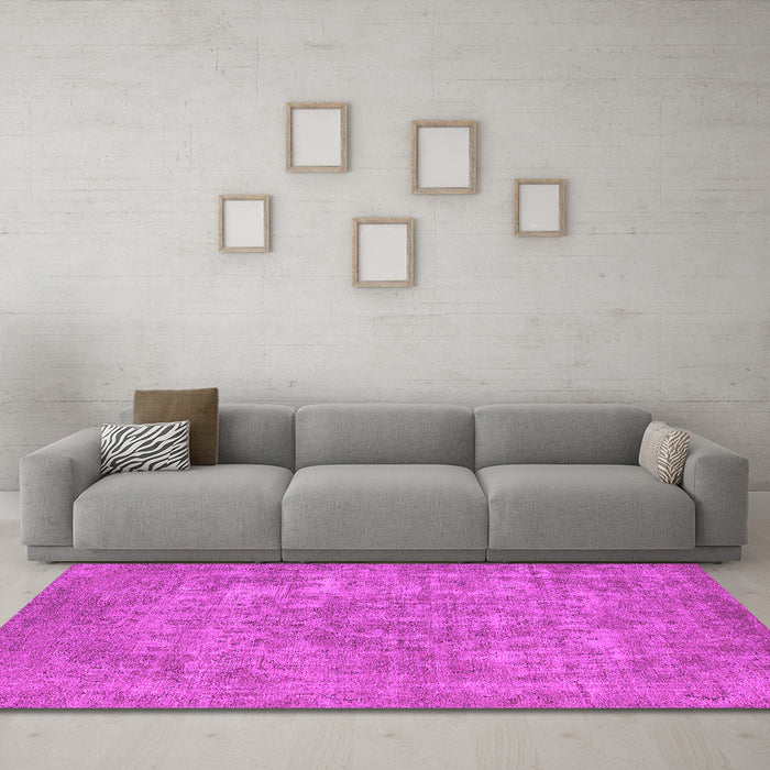 Machine Washable Oriental Pink Industrial Rug in a Living Room, wshurb1943pnk