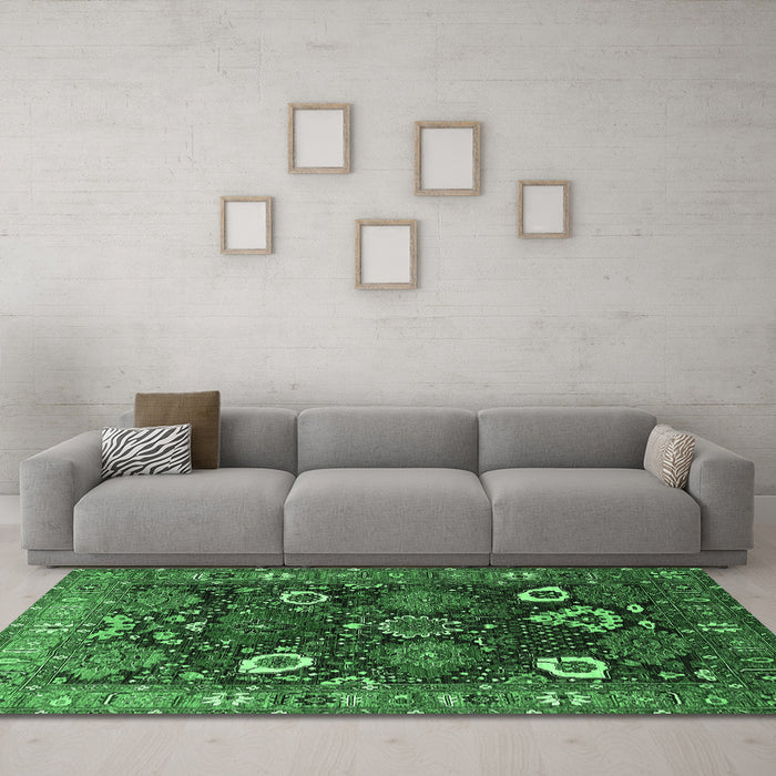 Machine Washable Oriental Emerald Green Industrial Area Rugs in a Living Room,, wshurb1948emgrn