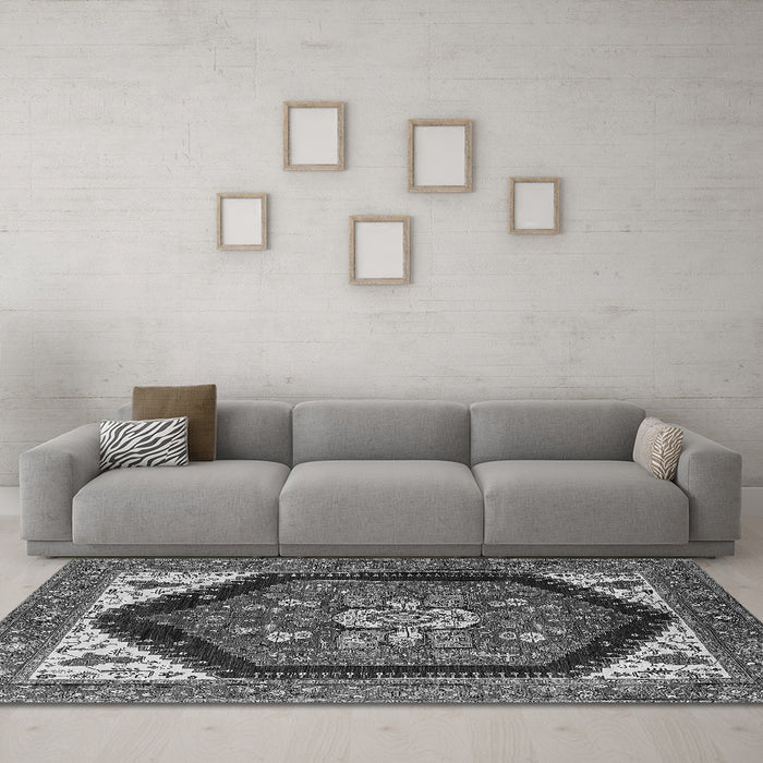 Machine Washable Oriental Gray Industrial Rug in a Living Room,, wshurb1950gry