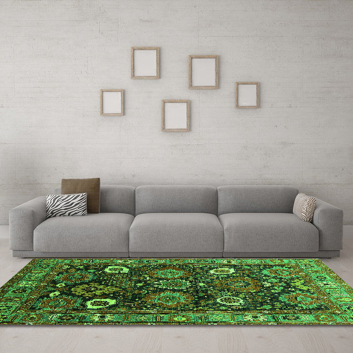 Machine Washable Oriental Green Industrial Area Rugs in a Living Room,, wshurb1951grn