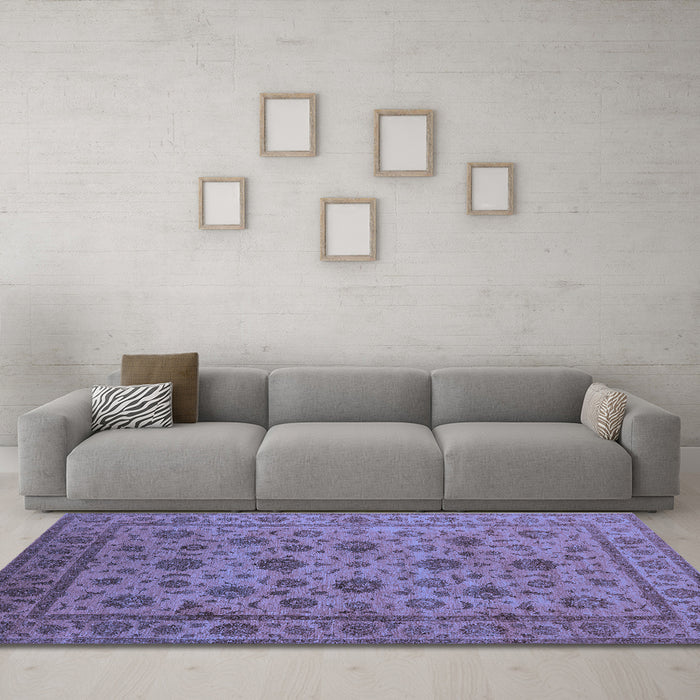 Machine Washable Oriental Blue Industrial Rug in a Living Room, wshurb1956blu