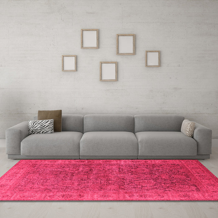 Machine Washable Oriental Pink Industrial Rug in a Living Room, wshurb1957pnk