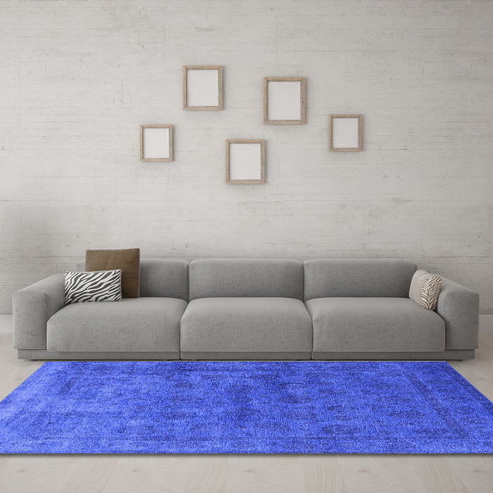Machine Washable Oriental Blue Industrial Rug in a Living Room, wshurb1959blu