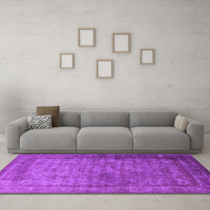 Machine Washable Oriental Purple Industrial Area Rugs in a Living Room, wshurb1960pur