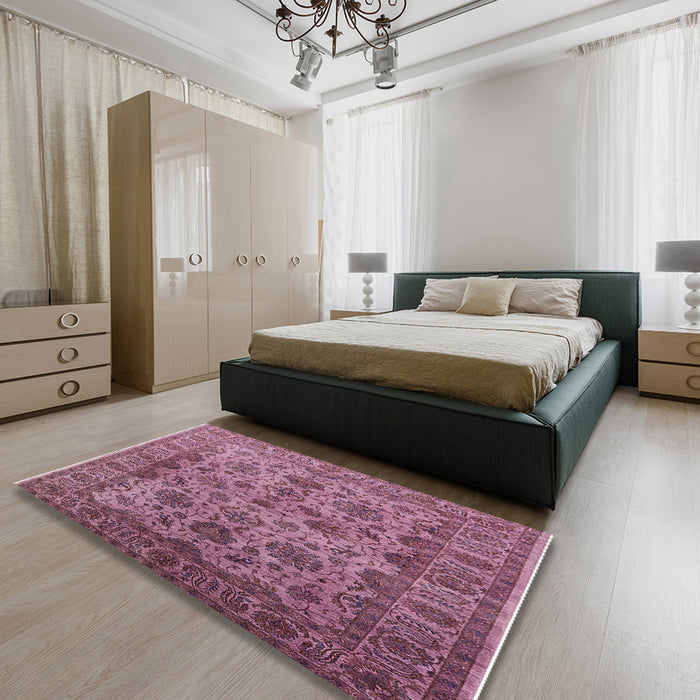 Machine Washable Industrial Modern Dark Raspberry Purple Rug in a Bedroom, wshurb1963
