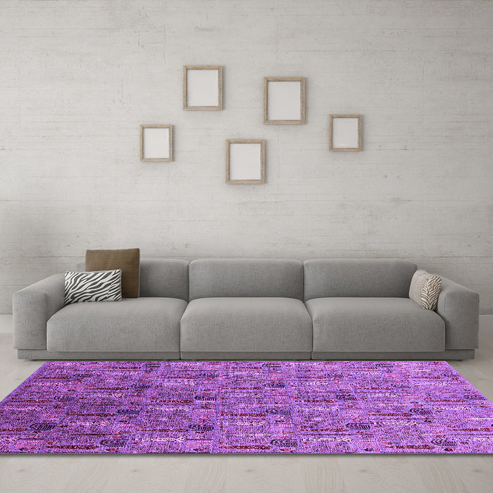 Machine Washable Oriental Purple Industrial Area Rugs in a Living Room, wshurb1972pur