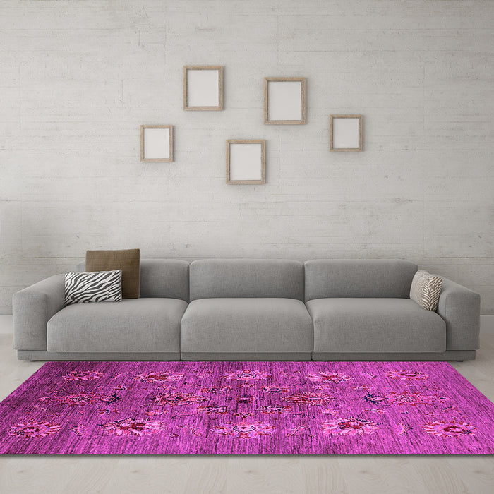 Machine Washable Oriental Pink Industrial Rug in a Living Room, wshurb1979pnk