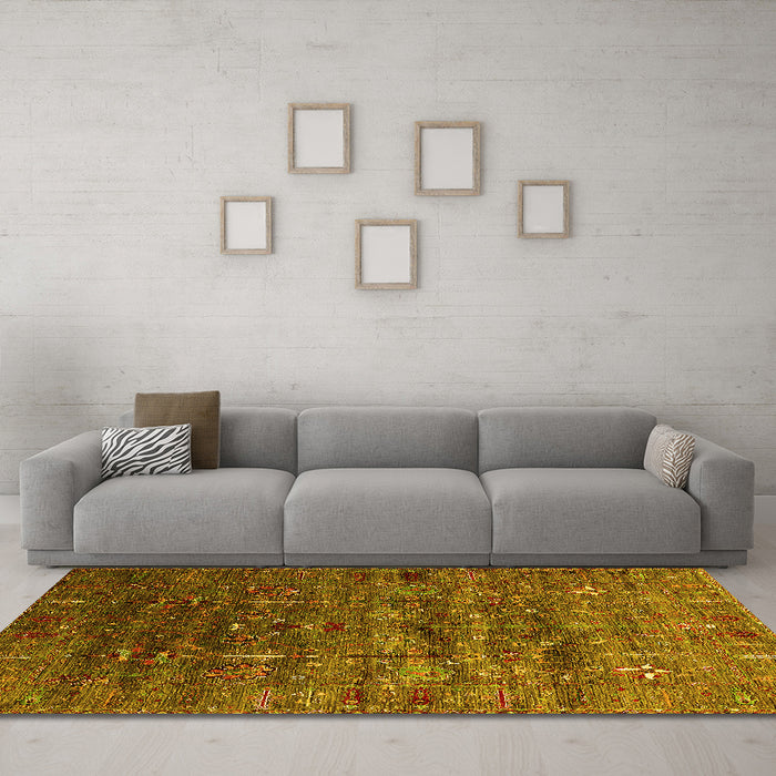 Machine Washable Oriental Yellow Industrial Rug in a Living Room, wshurb1980yw
