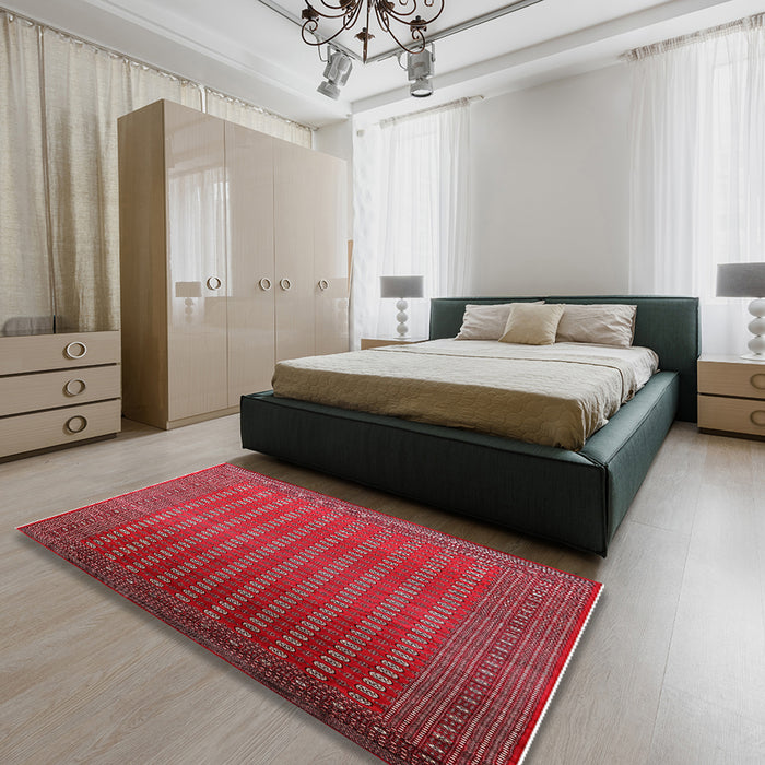Mid-Century Modern Red Oriental Rug in a Bedroom, urb1982