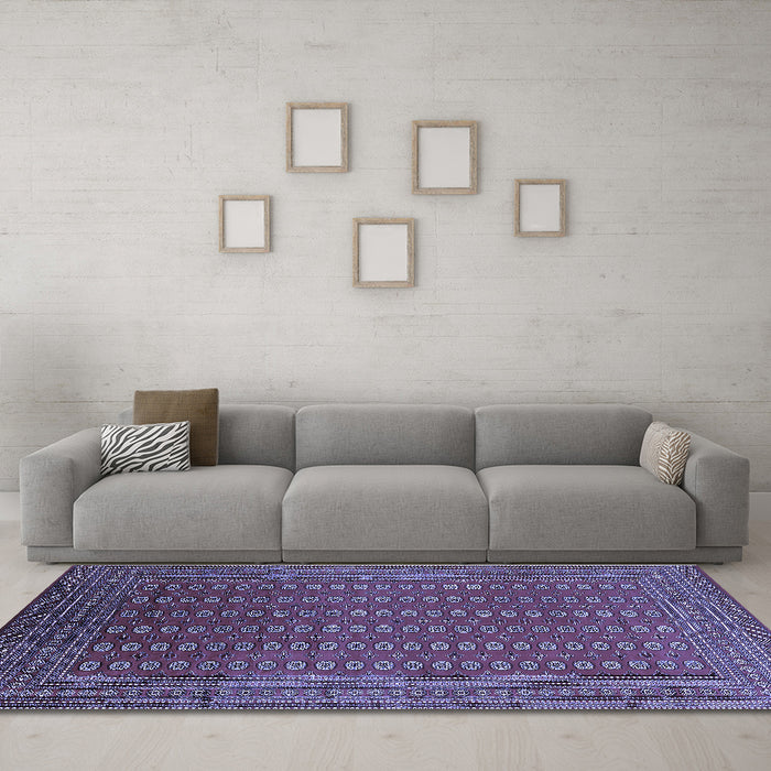 Machine Washable Oriental Blue Industrial Rug in a Living Room, wshurb1983blu