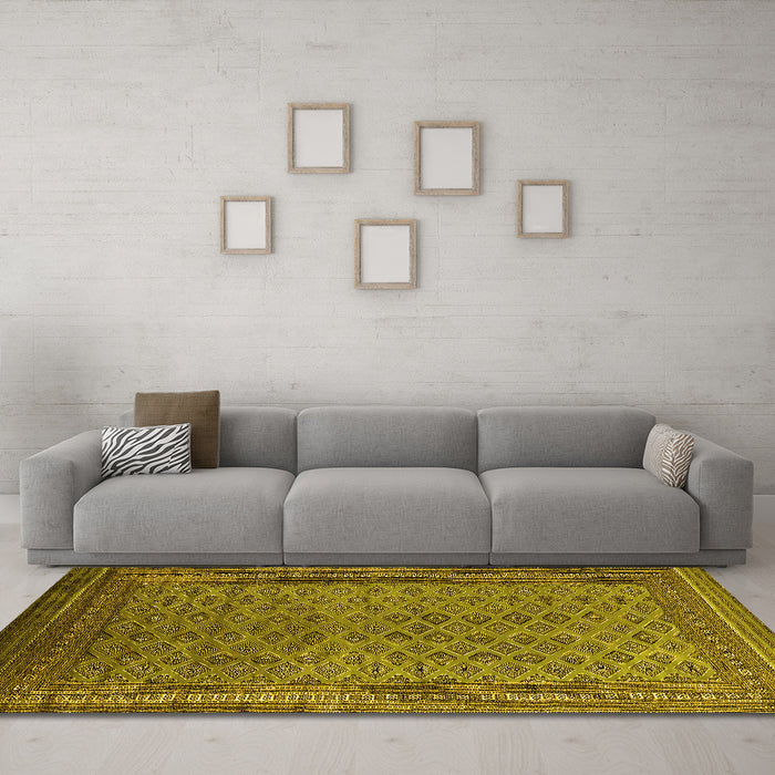 Machine Washable Oriental Yellow Industrial Rug in a Living Room, wshurb1986yw