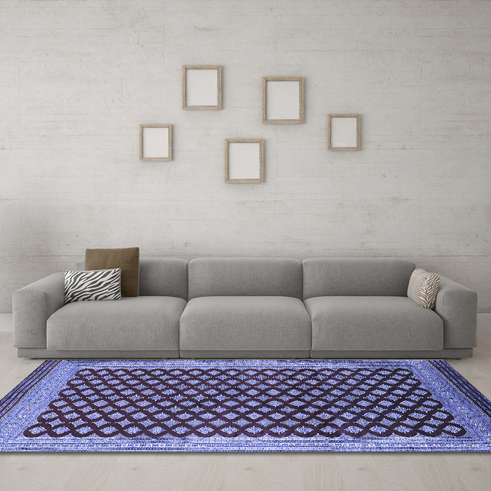 Machine Washable Oriental Blue Industrial Rug in a Living Room, wshurb1987blu