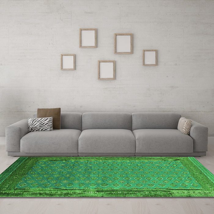 Machine Washable Oriental Green Industrial Area Rugs in a Living Room,, wshurb1988grn