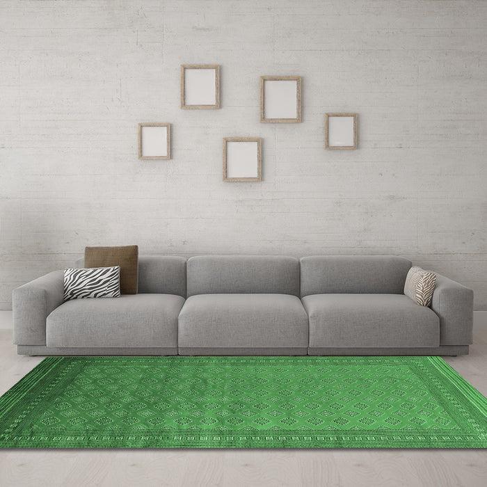 Machine Washable Oriental Emerald Green Industrial Area Rugs in a Living Room,, wshurb1988emgrn
