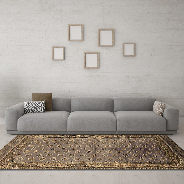 Machine Washable Oriental Brown Industrial Rug in a Living Room,, wshurb1992brn