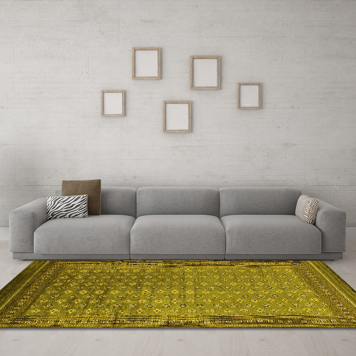 Machine Washable Oriental Yellow Industrial Rug in a Living Room, wshurb1994yw