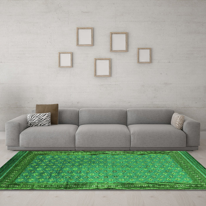 Machine Washable Oriental Green Industrial Area Rugs in a Living Room,, wshurb1994grn