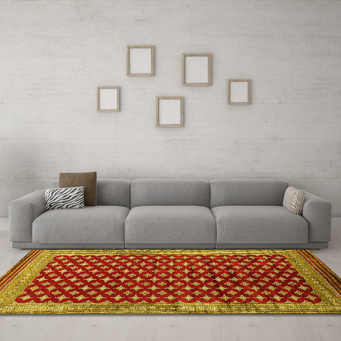 Machine Washable Oriental Yellow Industrial Rug in a Living Room, wshurb1996yw