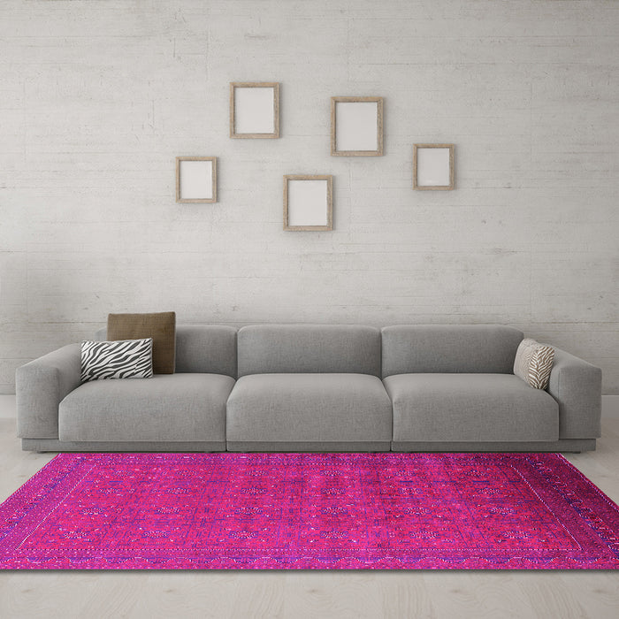 Machine Washable Oriental Pink Industrial Rug in a Living Room, wshurb1998pnk