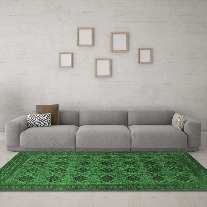 Machine Washable Oriental Emerald Green Industrial Area Rugs in a Living Room,, wshurb1999emgrn