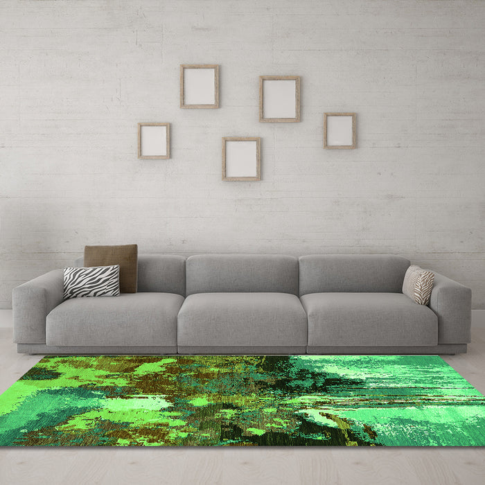 Machine Washable Oriental Green Industrial Area Rugs in a Living Room,, wshurb2001grn