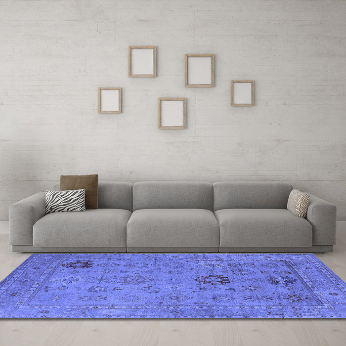 Machine Washable Oriental Blue Industrial Rug in a Living Room, wshurb2004blu