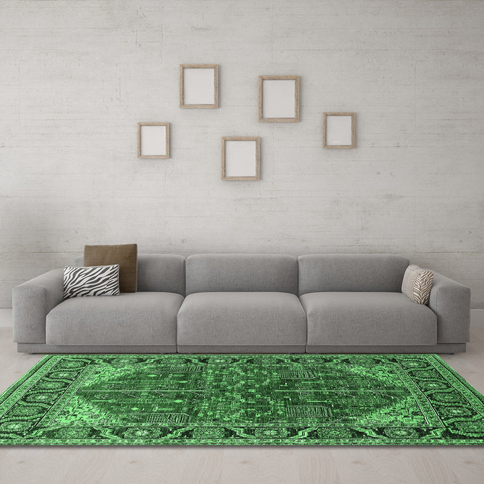 Machine Washable Oriental Emerald Green Industrial Area Rugs in a Living Room,, wshurb2012emgrn