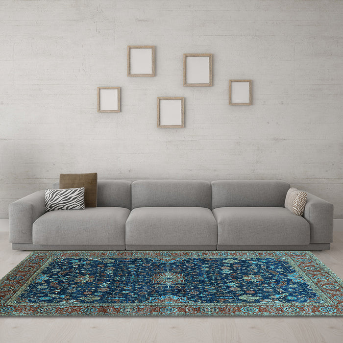 Machine Washable Oriental Light Blue Traditional Rug in a Living Room, wshurb2014lblu