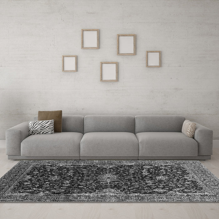 Machine Washable Oriental Gray Traditional Rug in a Living Room,, wshurb2014gry