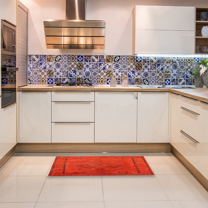 Mid-Century Modern Red Oriental Rug in a Kitchen, urb2016