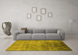 Machine Washable Oriental Yellow Industrial Rug in a Living Room, wshurb2017yw