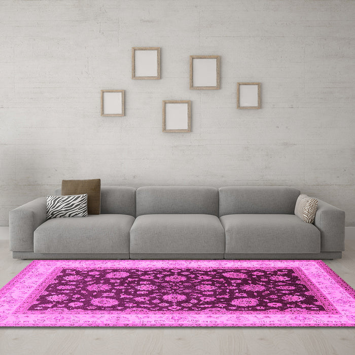 Machine Washable Oriental Pink Traditional Rug in a Living Room, wshurb2022pnk