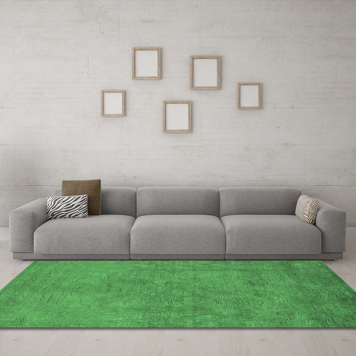 Machine Washable Oriental Emerald Green Industrial Area Rugs in a Living Room,, wshurb2023emgrn