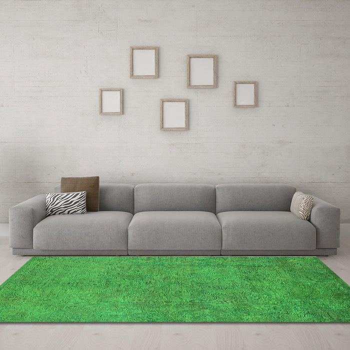 Machine Washable Oriental Green Industrial Area Rugs in a Living Room,, wshurb2023grn