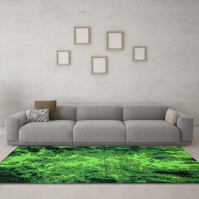 Machine Washable Oriental Green Industrial Area Rugs in a Living Room,, wshurb2028grn