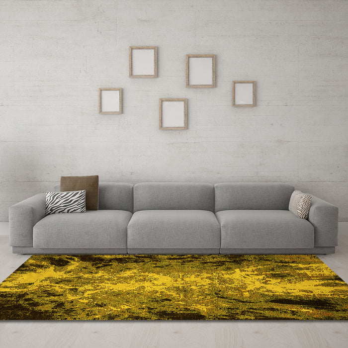 Machine Washable Oriental Yellow Industrial Rug in a Living Room, wshurb2028yw