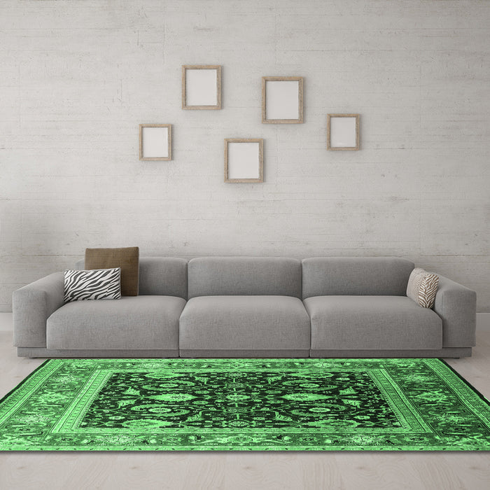 Machine Washable Oriental Emerald Green Industrial Area Rugs in a Living Room,, wshurb2029emgrn