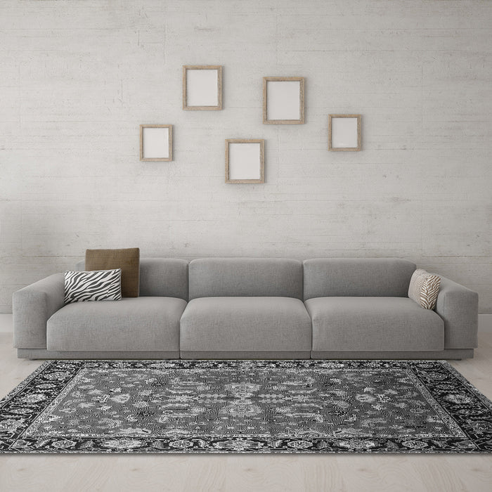 Machine Washable Oriental Gray Traditional Rug in a Living Room,, wshurb2031gry