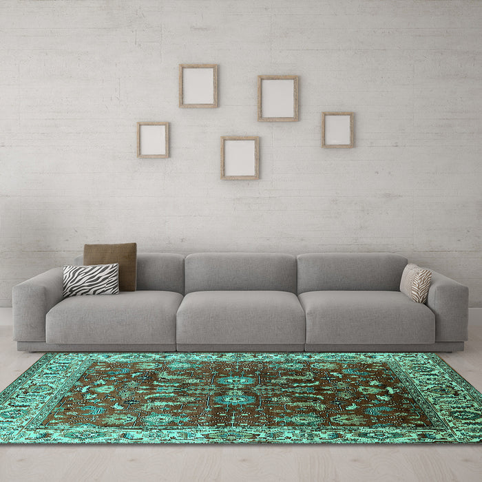 Machine Washable Oriental Turquoise Traditional Area Rugs in a Living Room,, wshurb2032turq