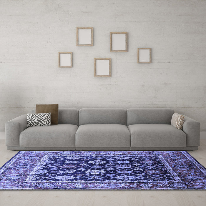 Machine Washable Oriental Blue Traditional Rug in a Living Room, wshurb2033blu