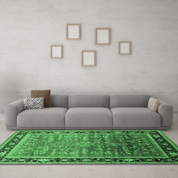 Machine Washable Oriental Emerald Green Industrial Area Rugs in a Living Room,, wshurb2036emgrn