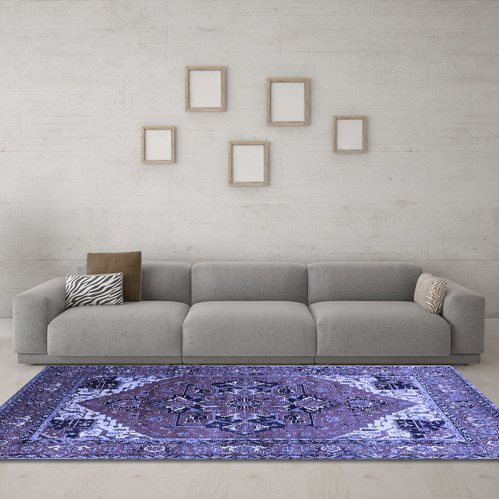 Machine Washable Persian Blue Traditional Rug in a Living Room, wshurb2037blu
