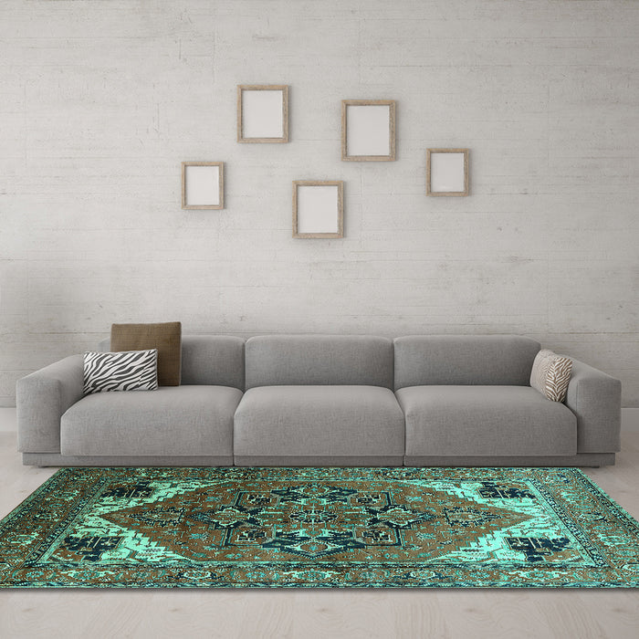 Machine Washable Persian Turquoise Traditional Area Rugs in a Living Room,, wshurb2037turq