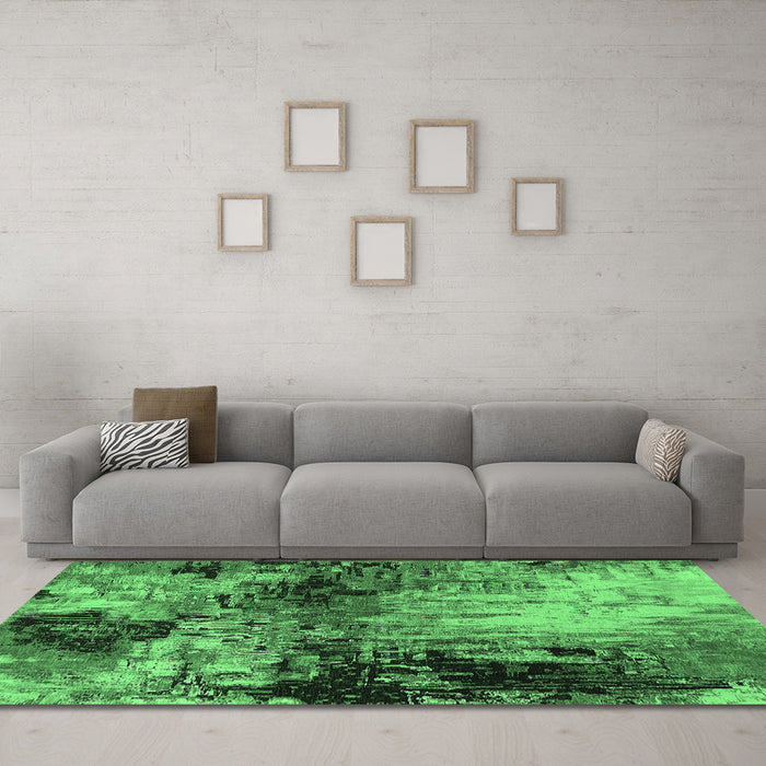 Machine Washable Oriental Emerald Green Industrial Area Rugs in a Living Room,, wshurb2040emgrn