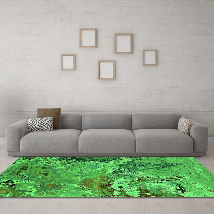 Machine Washable Oriental Green Industrial Area Rugs in a Living Room,, wshurb2041grn