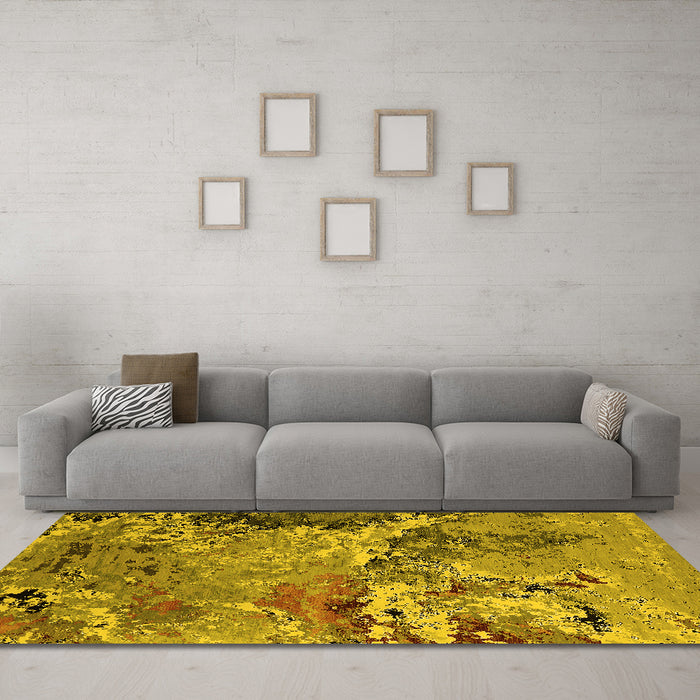 Machine Washable Oriental Yellow Industrial Rug in a Living Room, wshurb2041yw