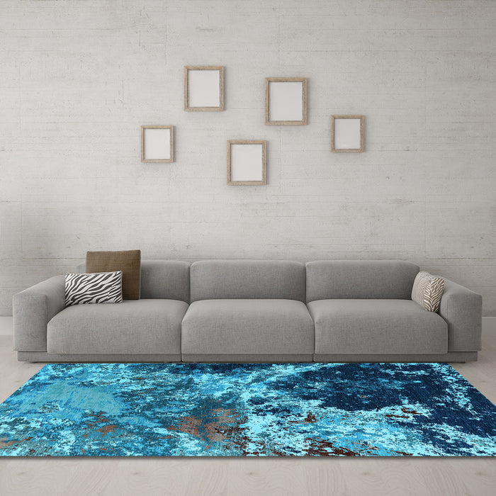 Machine Washable Oriental Light Blue Industrial Rug in a Living Room, wshurb2043lblu