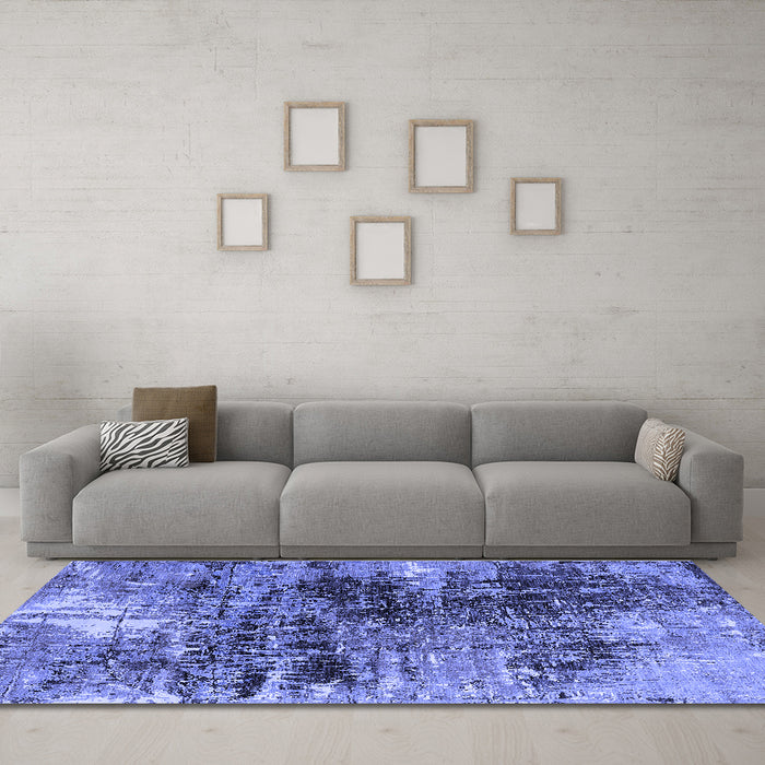 Machine Washable Oriental Blue Industrial Rug in a Living Room, wshurb2044blu