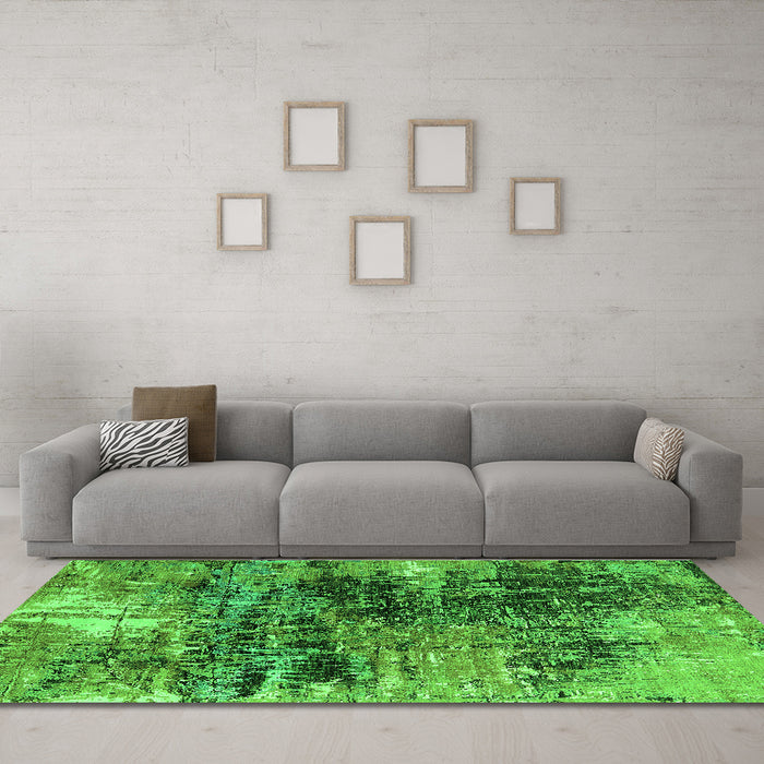 Machine Washable Oriental Green Industrial Area Rugs in a Living Room,, wshurb2044grn