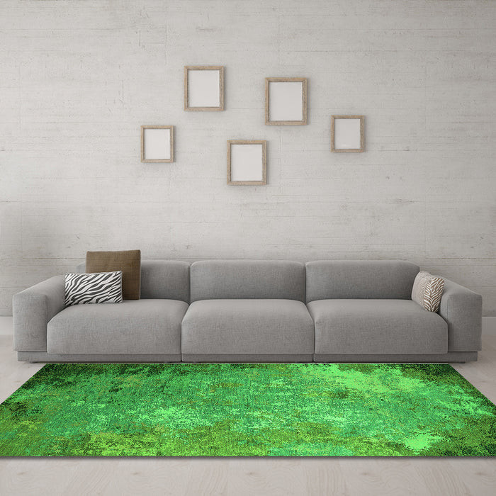 Machine Washable Oriental Green Industrial Area Rugs in a Living Room,, wshurb2045grn